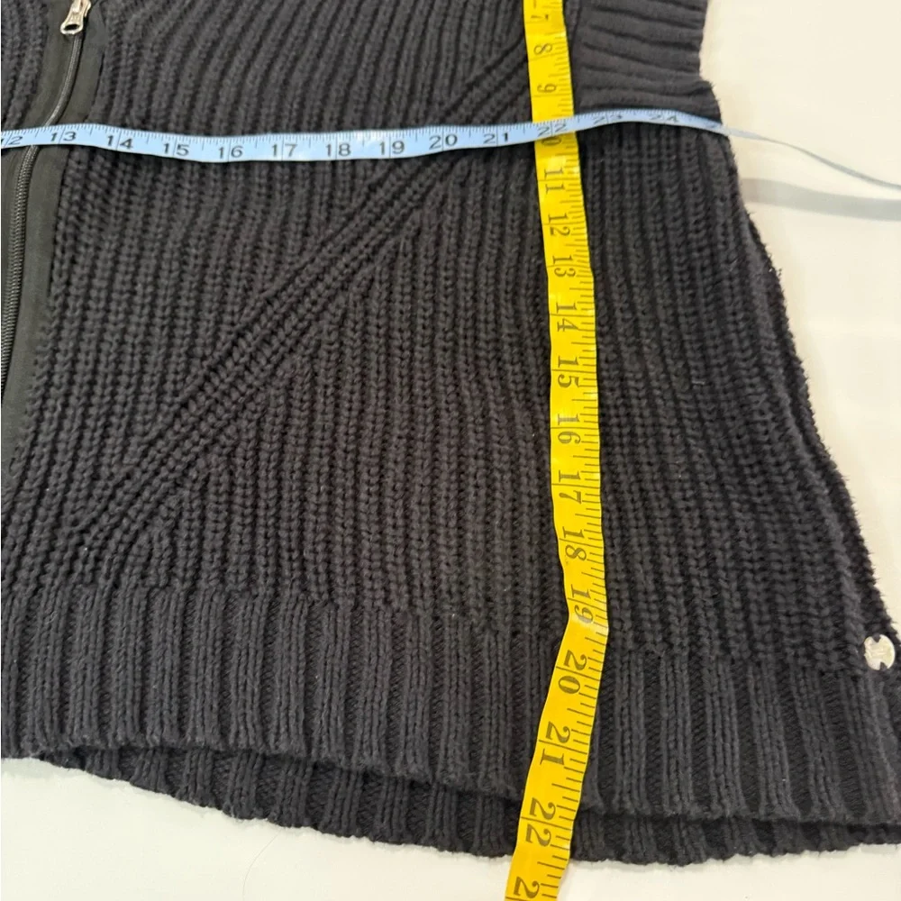 Pure Handknit pure handknit